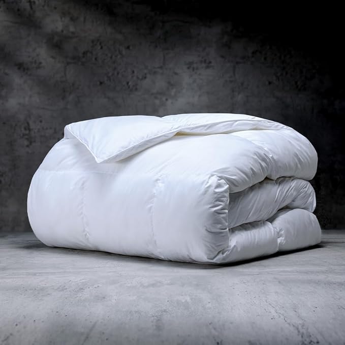 LUXOME ClimaSense Comforter w/ 37.5® Technology | Fluffy & Breathable | Thermal Regulating | Cotton Blend | King/Cal King - 108"x98"