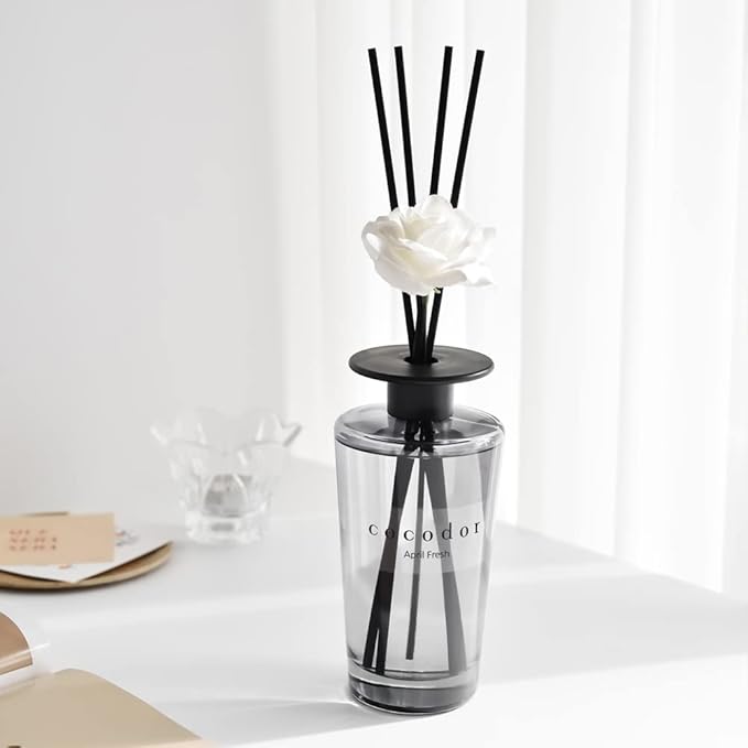 COCODOR White Flower Reed Diffuser / Garden Lavender / 1 Pack / Home & Office Decor Aromatherapy Diffuser Oil Gift Set / Large Size, Large Capacity, Big Size Diffuser, Black Edition/16.9Ounce(500 ml)
