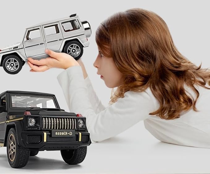 EROCK Exquisite car Model 1/24 Benz G63 AMG Model Car, Zinc Alloy Pull Back Toy car with Sound and Light for Kids Boy Girl Gift (Black)