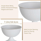 Sziqiqi Urn Vases for Wedding Centrepiece - 6in High White Metal Vase Set of 2 Small Vintage Flower Arrangement Pots for Table Centrepieces Elegant Hammered Vase for Christmas Anniversary Party