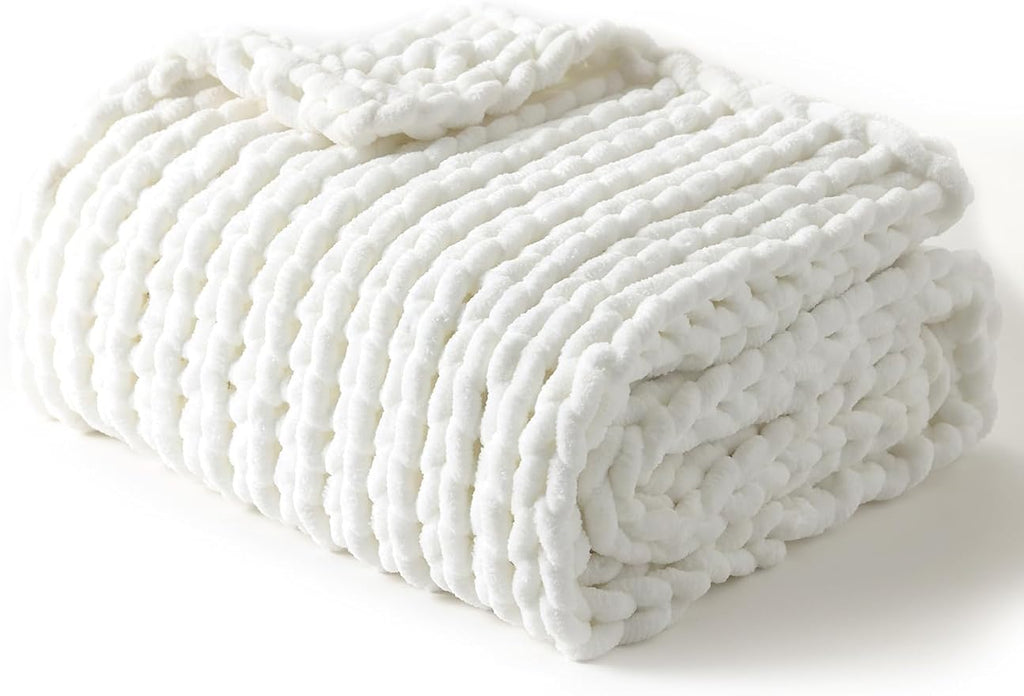 YnM Chunky Throw Blanket, Medium-Weight, Hand Knitted with Chenielle Yarn, Skin Friendly, Ventilated and Breathable, Machine Washable, Home Décor Piece for Couch, Sofa and Bed (White, 50x60 Inch)