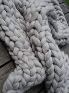 Chunky Knit Blanket Soft Handmade Knitting Throw for Bedroom Sofa Decor Super(Light Gray 40"x60")