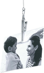 Kikkerland Hanging Photo Display – Picture Collage for Bedroom Decor & Wall Art – Customizable Gift