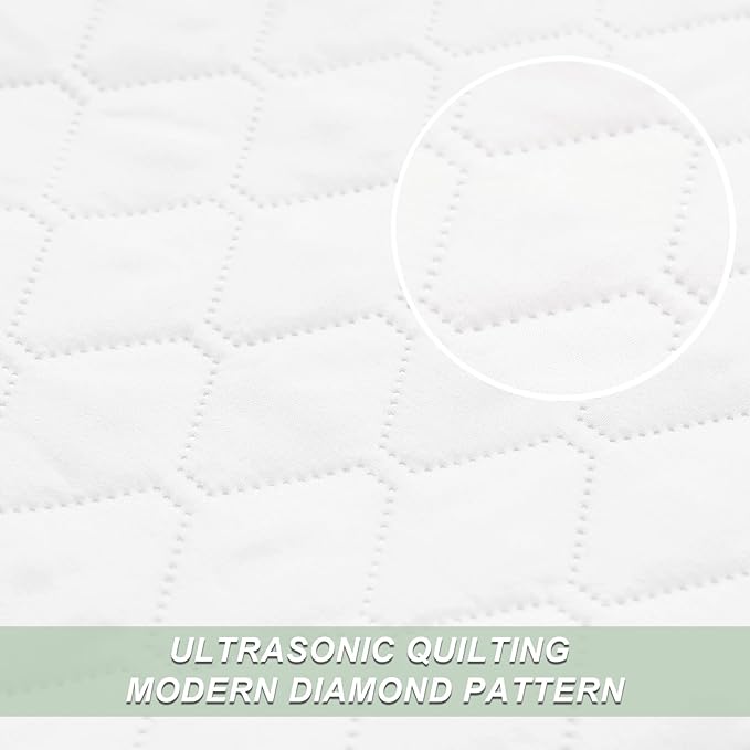 Exclusivo Mezcla Reversible Twin Quilt Bedding Set with Pillow Sham, Lightweight Quilts Twin Size, Soft Bedspreads Bed Coverlets for All Seasons - (White, 68"x88")