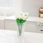 MCMCNCUIU Crystal Vase, Large Crystal Vases for Flowers, Clear Large Flower Vase, Modern Glass Vases for Living Room, Bedroom, Kitchen, Dining Table, Mantle, Wedding, 9 Inches