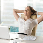 20 Pcs Cube Base Memo Clip Holder with Alligator Clip Wood Table Number Holder Cube Base Place Card Stand Mini Photo Menu Stand for Displaying Number Card(White)