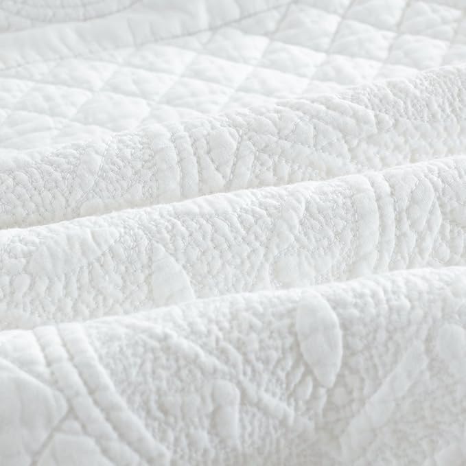 Calla Angel Sage Garden Luxury Pure Cotton Quilt, King, White