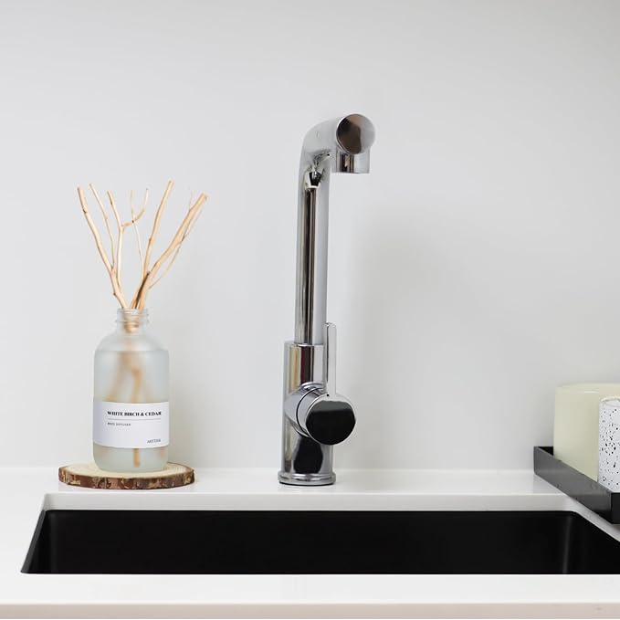 White Birch & Cedar Reed Diffuser, 7.4oz(220ml) Large Bottle Essential Oils, Scented Oil Refill for Waterless Diffuser, Air Freshener for Bathroom with Willow Branches Decor (1-Pack)