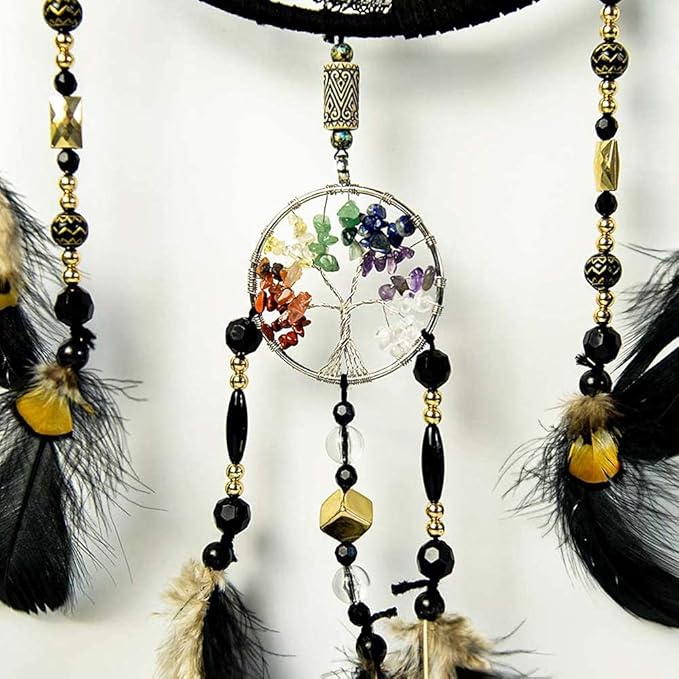 Pretty Jolly 7 Chakras Tree of Life Dream Catcher Wall Decor with Rainbow Healing Crystal Stone Handmade Black Feather DreamCatchers Wall Hanging Ornaments for Bedroom Home Decor Bless Gift Wedding