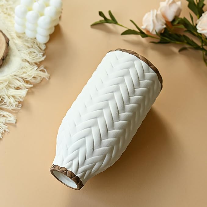 Modern Ceramic Vase for Living Room Bedroom 8.26'' Antique White Minimalist Farmhouse Rustic Unique Creative Fresh Flower Vase for Home Decor Office Centerpieces Fireplace Gift for Fake Plant