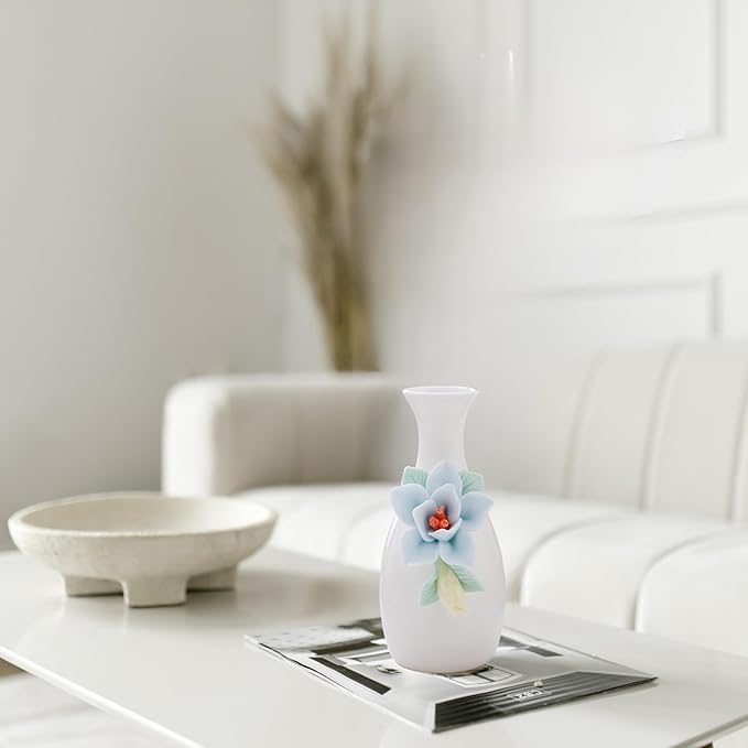 Handmade Ceramic Small vase Creative mini vase Home Decoration Ornament with 3D Floral Design (3D Flowers-lily1PCS)