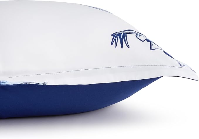 Amazon Basics 3 Piece Microfiber Kid's All Season Comforter and Pillow Sham Set, Full/Queen, Dinosaurs, Animal Print