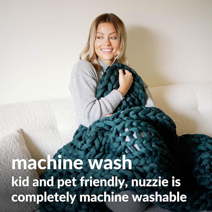 Nuzzie Chunky Knit Blanket - Breathable, Cooling, Hand Made Knit Throw Blanket for Sleep - Machine Washable, Stylish Decor Design (Forest Green, Full | 16lbs | 48"x72")