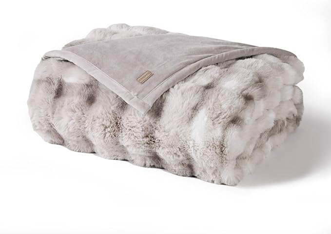 EVERGRACE Ultra Soft Luxury Fluffy Ridgeline Faux Rabbit Fur Throw Blanket, Thick Warm Bubble Throw for Bed, Cozy Plush Reversible Blankets for Couch, Chair, Sofa, Light Grey, 50x60 Inches, 870 GSM