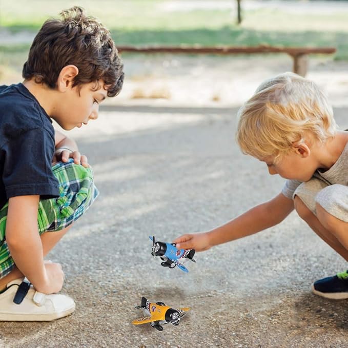 ArtCreativity Diecast Classic Wing Airplane Toys with Pullback Mechanism, Set of 2, Diecast Metal Jet Plane Toys for Boys, Aviation Party Favors, Goodie Bag Fillers for Kids