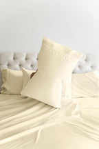 Cal King Sheets Set 6 Piece - Includes 4 Pillowcases - Bed Sheets Cal King Size - Soft Hotel Luxury Bedding - Cooling, Comfy & Breathable - 1 Flat, 1 Fitted & 4 Pillowcases w/ Deep Pockets - Off White