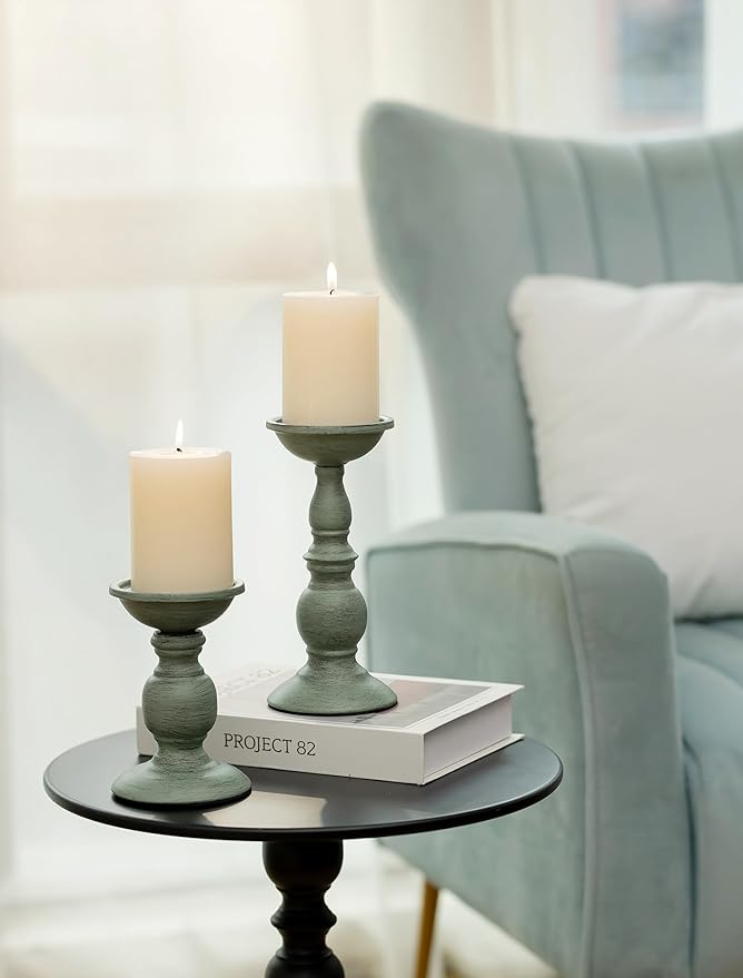 Sziqiqi Retro Iron Candle Holder Vintage Pillar Candles Holders for Table Centerpiece Wedding Birthday Candlelight Dinner Decorative Light Home Décor 2pcs