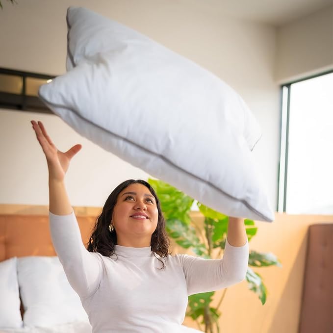 Set of 2 Bed Pillows for Sleeping Queen Size | Luxury Hotel Quality Gusseted Pillow | Premium Alternative Microfiber Filled | Pillow for Back, Stomach or Side Sleepers