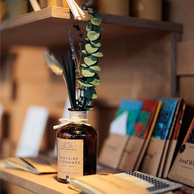 Reed Diffusers - Oil Sticks Diffuser Set with Real Dried Flowers - Reed Diffusers for Home, Bathroom & Office | Air Freshener Fragrance Sticks for Shelf Decor & Gifts by Le Petit Jardin & Co.