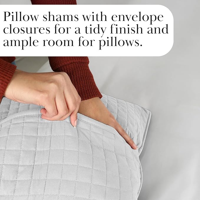 Southshore Fine Living, Inc. Twin XL Comforter Quilt Bedding Set, Dorm Room Bedding Essentials, Stain Resistant, Machine Washable Bedspread, XL/Twin Grey Quilt Bed Spread with Pillow Sham, Light Grey