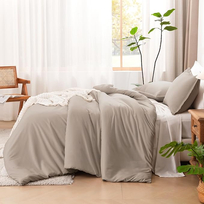 Litanika Light Coffee Twin/Twin XL Comforter Set, 2 Pieces Lightweight Solid Bedding Set, All Season Fluffy Bed Set (66x90In Comforter & 1 Pillowcase)