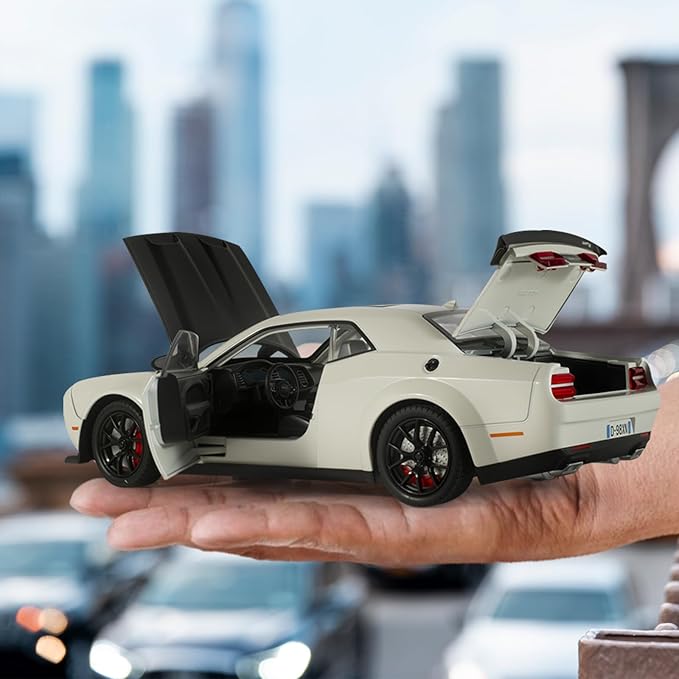 Car Toys for Boys 1/24 Diecast Cars Hellcat SRT Collectibles Model Kit,Pull Back Metal Toy Car with Lights and Sounds,Toy Cars for Boys Age 4-7（White）
