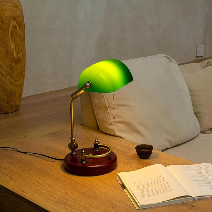 Bankers Lamp, Traditional Green Desk Lamp with Solid Birch Wood Base, Green Glass Antique Library Lamp with Pull Chain Switch, Plug in Vintage Bankers Desk Lamp for Office, Study Room 【E26 Socket】
