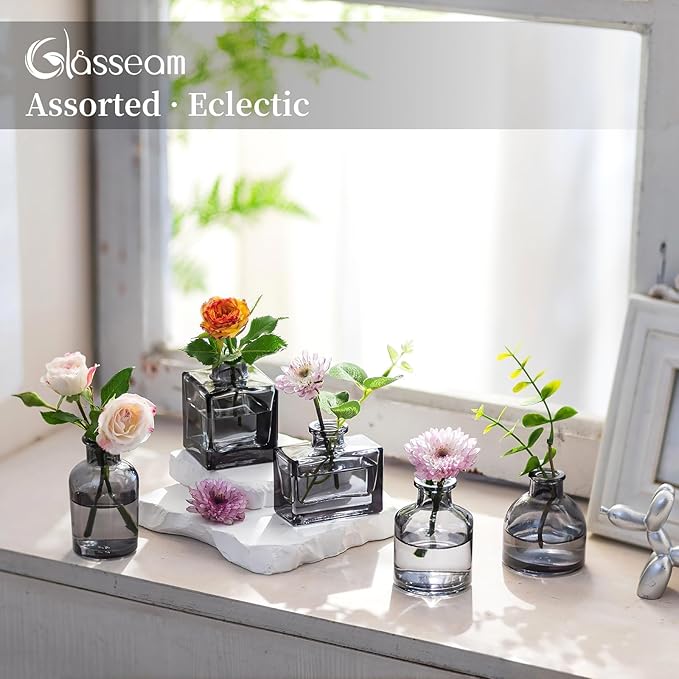Glasseam Gray Glass Bud Vase: Mini Small Vases for Centerpieces Cute Flower Vase Set of 5 Tiny Vases for Flowers Decorative Centerpiece Table Decor for Wedding Party Dining Room Decoration
