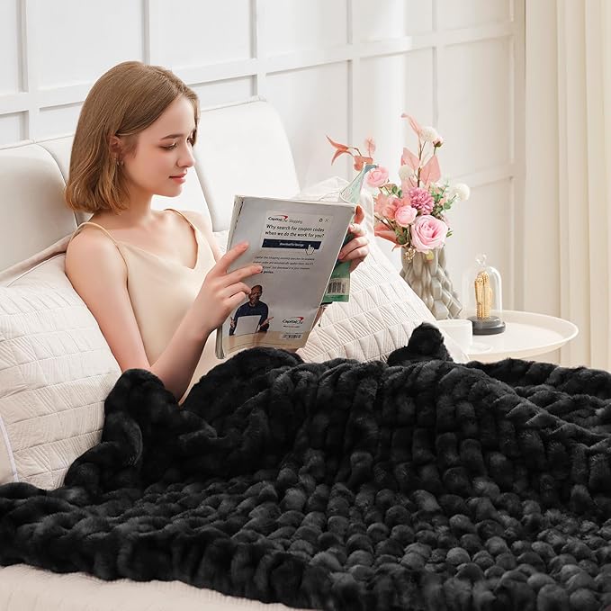 Ultra Soft Luxury Faux Fur Twin Blanket for Counch,Fuzzy Fluffy Plush Warm Cozy Elegant Wrinkled Blanket for Sofa Bedroom Living Room,（60"x80",Tie-dye Black）