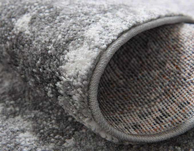 Unique Loom Rosso Collection Vintage, Traditional, Bohemian, Geometric, Distressed, Southwestern Area Rug, 5' 0" x 8' 0", Gray/Ivory