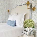 Hollyone Hydrangea Artificial Flowers with Glass Vase Dark Green Silk Faux Flowers Arrangements in Vase with Faux Water Fake Floral Bulk Bouquet for Home Decor Table Centerpiece Decorations