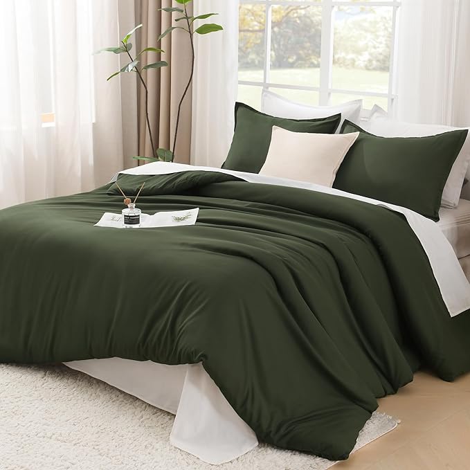 Litanika Comforters Olive Green Oversized King Size, 3 Pieces Lightweight Solid Bedding Comforter Set, All Season Fluffy Bed Set (120x98In Comforter & 2 Pillowcases)