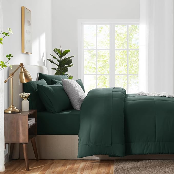 CozyLux Full Size Comforter Sets Forest Green, 7 Pieces Bed in a Bag, Green Comforter Full Size, All Season Bedding Sets with Stitch Quilted Comforter, Flat Sheet, Fitted Sheet, Pillowcases