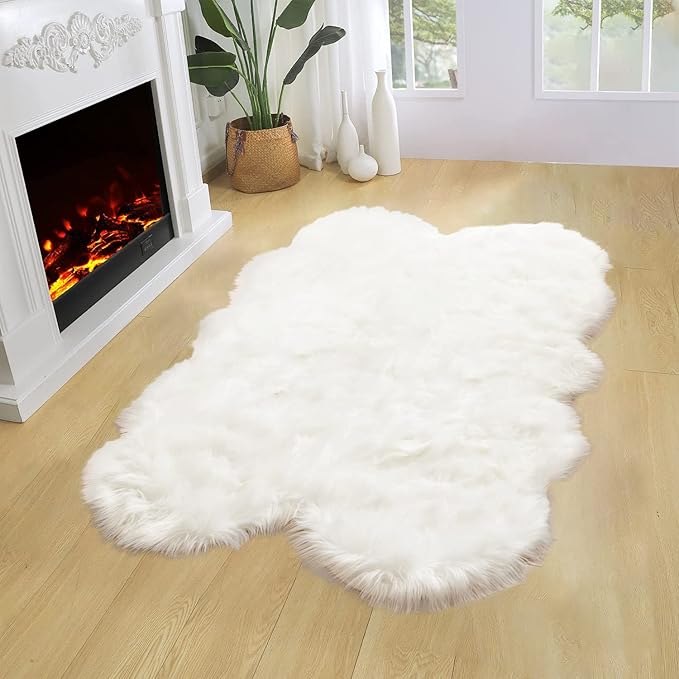 Latepis Sheepskin Rug 4X6 White Faux Fur Rug for Bedroom Bedside Fluffy Rugs for Living Room Fuzzy Plush Soft Rugs Luxury Home Decor