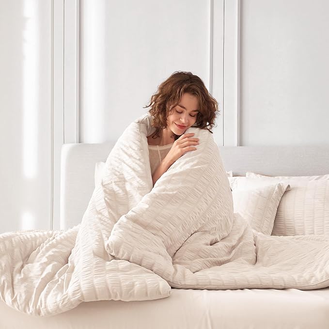 MUXHOMO 5 Pieces Twin Comforter Set, Seersucker Bed in a Bag Twin Size, All Season Luxury Bedding Set with Comforter, Flat Sheet, Fitted Sheet, Pillowcase & Sham, Beige