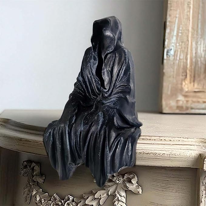 5.1 Inch Resin Tabletop Gothic Decor Sitting Statue, Resin Statue Gothic Decor, Fits On Sturdy Shelf and Has A Cool Mystic Look(2PCS)