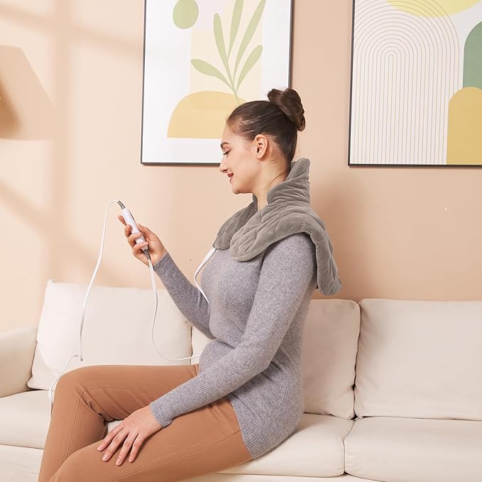 Ruqiji 19" x 24" Weighted Neck&Shoulder Heating Pad, 2.5lbs with 12 Temperature Settings&Countdown timer,Pain Relief for Neck/Shoulders/Menstrual Pain, Christmas Gifts for Women Men Mom Dad(Light Tan)