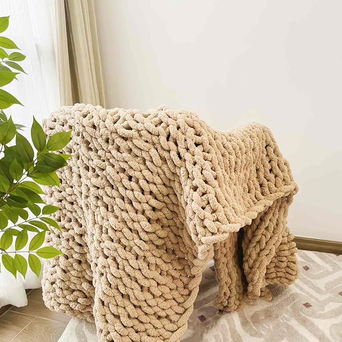 Chunky Knit Blanket Throw 48"x71", Chenille Throw Blankets, Handmade Warm & Cozy Blanket Couch Bed Home Decor, Soft Breathable Fleece Banket, Christmas for Couch Bed Sofa Best Gift (Tan)