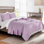 Exclusivo Mezcla Reversible King Size Quilt Bedding Set with Pillow Shams, Lightweight Quilts King Size, Soft Bedspreads Bed Coverlets for All Seasons - (Lilac, 104"x96")
