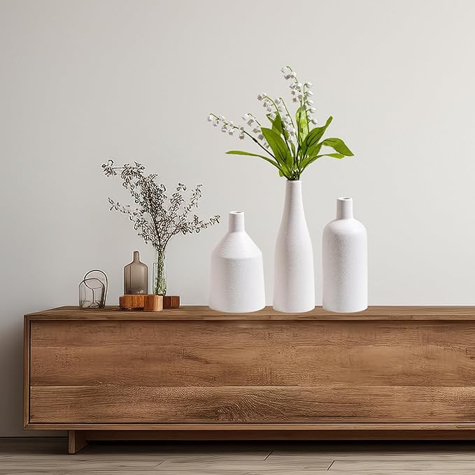 Vintage White Ceramic Vase 7 Inch Farmhouse Small Vase for Home Decor, Living Room, Shelf, Office, Rustic Table Centerpiece