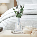 COCORRÍNA Eucalyptus Reed Diffuser, Cashmere Vanilla Scent – 6.76 oz Essential Oil with Sticks & Dried Eucalyptus Branches, Home Fragrance for Bedroom or Bathroom Décor