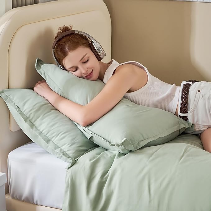 Litanika Twin XL Comforter Set Sage Green, 2 Pieces Comforter Sets Soft Down Alternative Comforter All Season Quilt Blanket (66x90In Comforter & 1 Pillowcase)