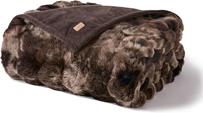 EVERGRACE Ultra Soft Luxury Fluffy Ridgeline Faux Rabbit Fur Throw Blanket, Thick Warm Bubble Throw for Bed, Cozy Plush Reversible Blankets for Couch, Chair, Sofa, Mocha Brown, 60x80 Inches, 870 GSM