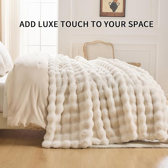 Cozy Faux Fur Throw Blanket for Bed-Warm Fuzzy Throw Blanket, Soft Plush Thick Bubble Blankets for Bedroom and Living Room, Furry Luxury Blanket, 90 x 108, Cream