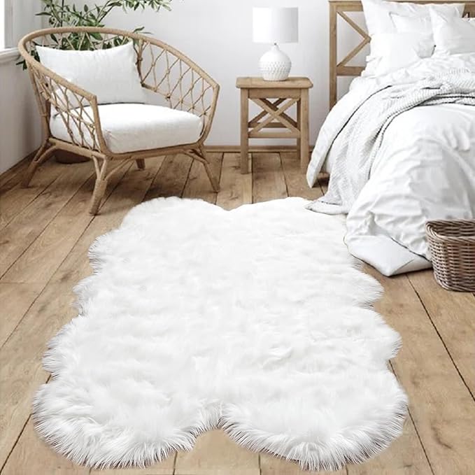 Goolela Sheepskin Area Rug - White Faux Fur, 4x6, Machine Washable, Plush, Fluffy for Bedroom & Living Room