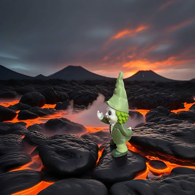 Halloween Decor Funny Garden Gnomes, Middle Fidget Gnome Statue Horror Movie Gnome Creepy Outdoor Decor for Haunted House Lawn Table Decoration (5.5in, Green)