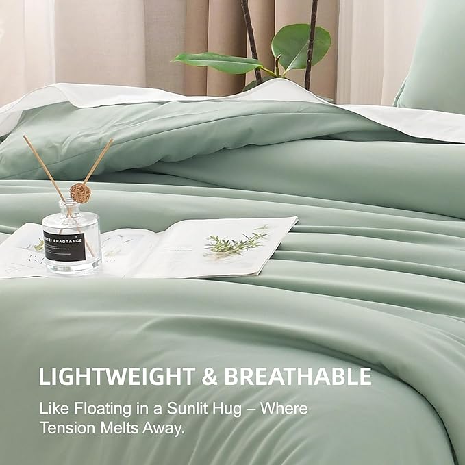 Litanika Oversized King Comforter Set 120x120, 3 Pieces Sage Green Super King Lightweight Solid Bedding Set, All Season Fluffy Bed Set Quilt Blanket