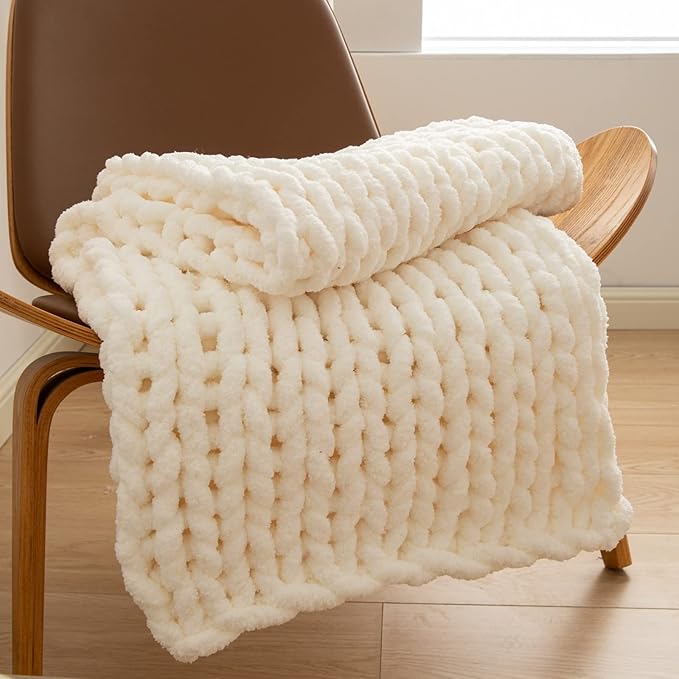 WESHIONGOO Chunky Knit Blanket Throw 40"×40" Knitted Throw Blankets for Couch Bed Fluffy Soft Blanket with Jumbo Chenille Yarn Thick 100% Handmade (Cream White)