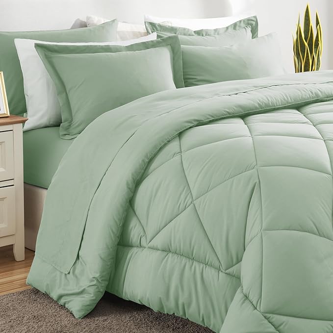 CozyLux Queen Comforter Set Sage Green - Bed in a Bag Queen Size 7 Pieces, Luxury Soft Bed Set for All Seasons, Bedding Set with Down Alternative Comforter, Sheets, Pillowcases & Shams