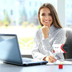 20 Pcs Cube Base Memo Clip Holder with Alligator Clip Wood Table Number Holder Cube Base Place Card Stand Mini Photo Menu Stand for Displaying Number Card(Red)